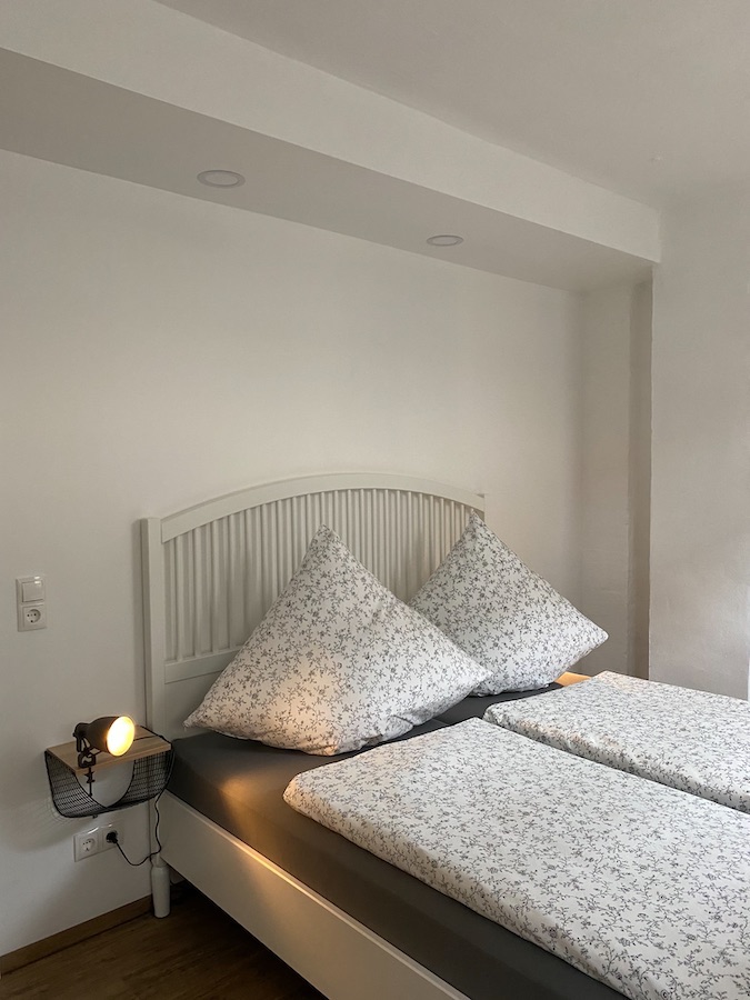 placeholder image-sq