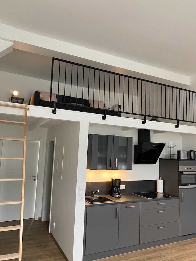 placeholder image-sq