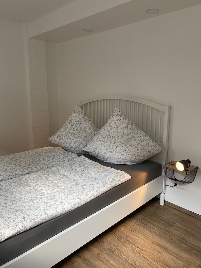 placeholder image-sq